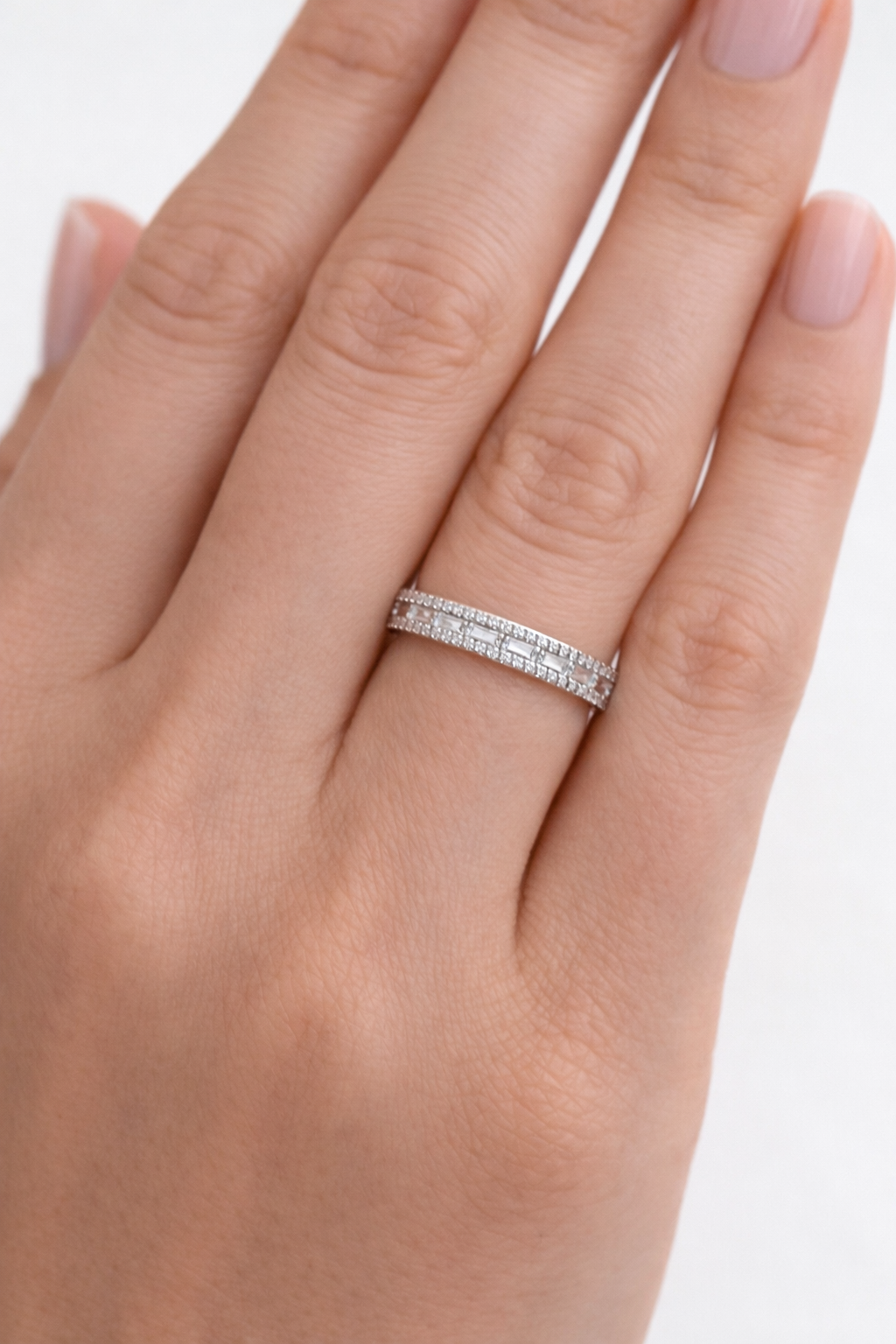 ANILLO DE PLATA 925 CON DOBLE FILA DE CIRCONITAS BRILLANTES