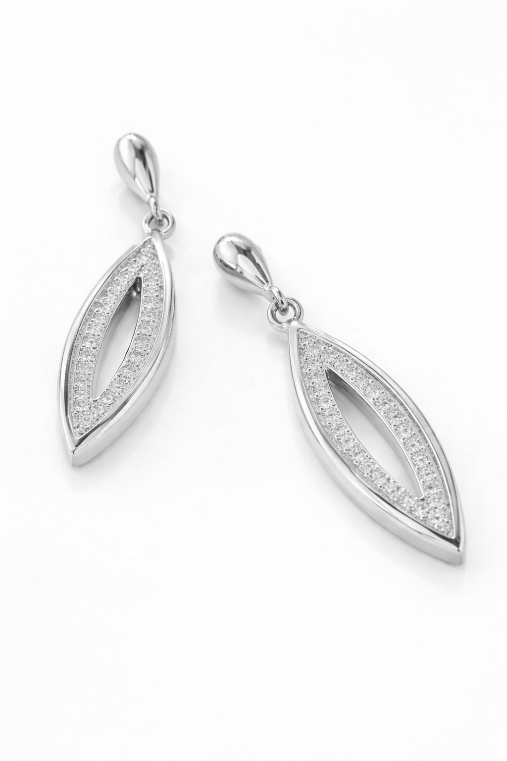 PENDIENTES DE PLATA 925 HOJA ÉLFICA