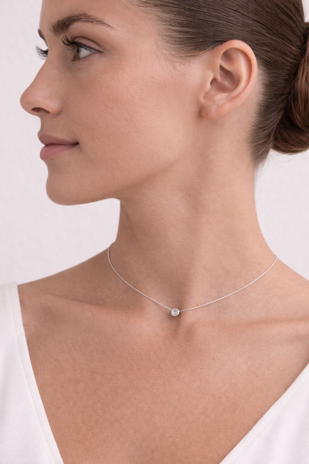 COLLAR DE PLATA 925 PUNTO DE LUZ CON CIRCONITA BRILLANTE