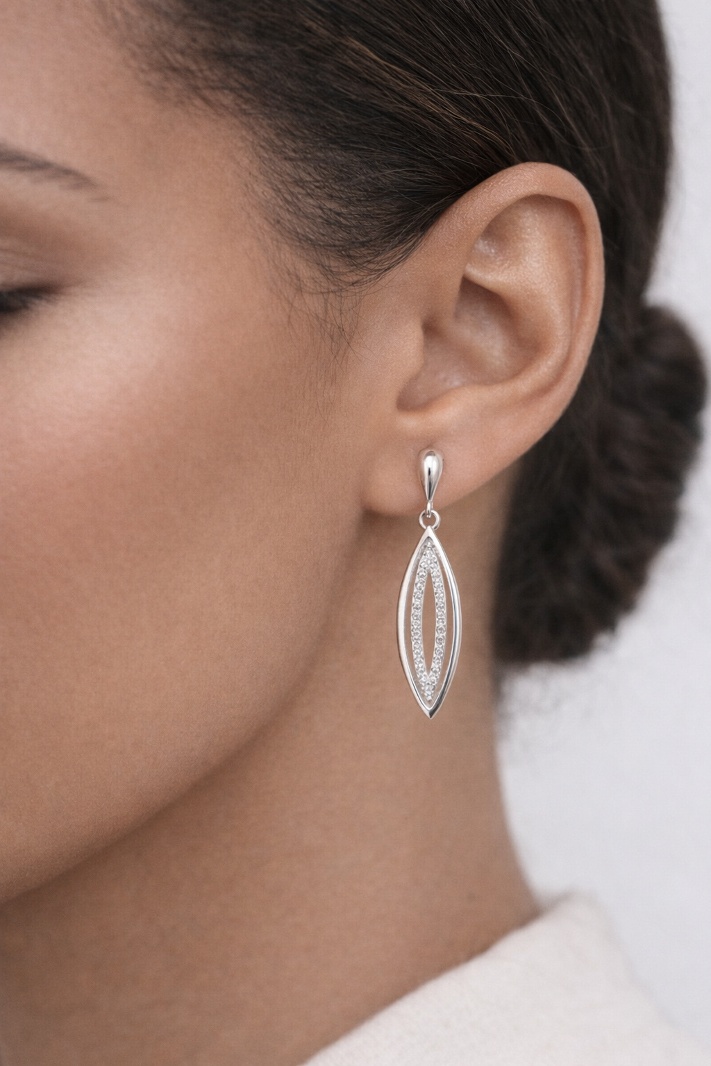 PENDIENTES DE PLATA 925 HOJA ÉLFICA